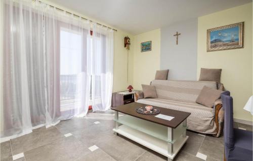 Barbat na Rabu Apartment | Nice Apartment In Barbat With Wifi