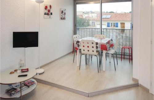 Gruissan Apartment | Nice Apartment In Gruissan With Kitchen