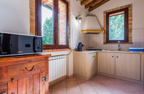 Montecatini Val di Cecina House | Nice apartment in villa for 6 guests with A/C, pool, WIFI, TV, patio, pets allowed and parking
