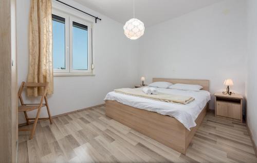 Jakisnica Apartment | Nice Apartment In Jakisnica With Wifi