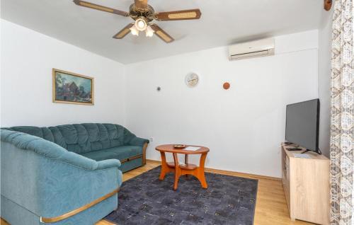 Brzac Apartment | Nice Apartment In Krk With Wifi