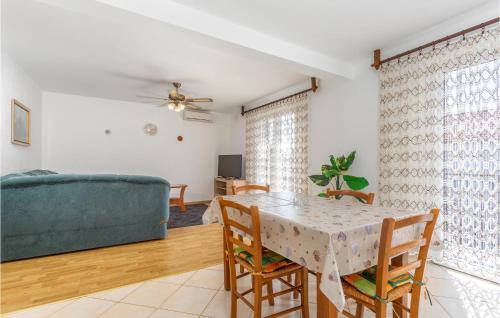Brzac Apartment | Nice Apartment In Krk With Wifi