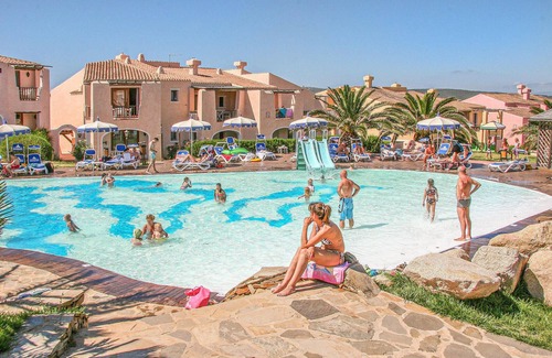 Punta De Su Turrione Apartment | Nice apartment in Stintino