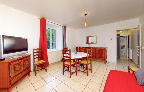Trouvans Apartment | Nice Apartment In Trouvans With Wifi