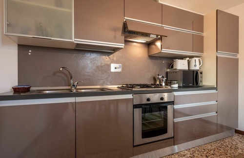 Cortazzone House | Nice apartment in villa for 3 people with pool, terrace, pets allowed and parking