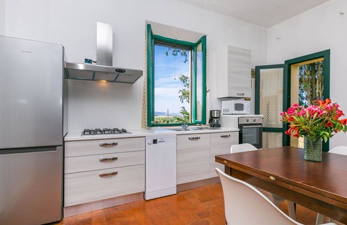Follonica Villa | Nice apartment in villa for 12 people with WIFI, private pool, TV, patio, pets allowed and parking