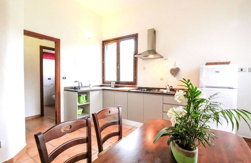 Montorsaio House | Nice apartment in villa with WIFI, pool, TV, patio, pets allowed, panoramic view and parking