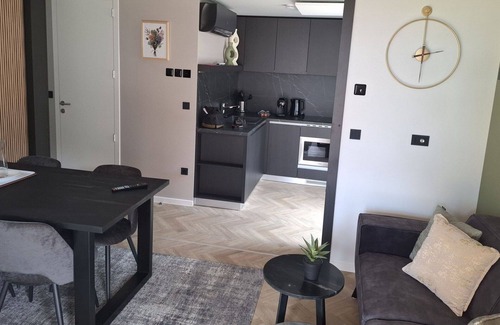 Ossiach House | Nice apartment in villa for 4 guests with WIFI, TV, terrace and parking