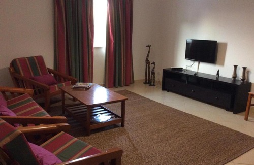 Gambelas Apartment | Nice apartment near Faro's airport