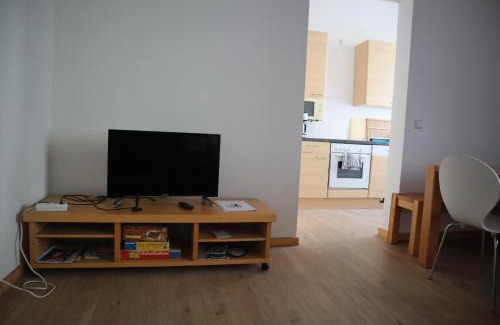 Weissensee Apartment | Nice City Apartment