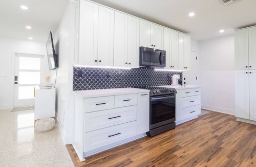 Garden Isles House | Nice & Comfortable House 3bed 2 bath w/3 parking!