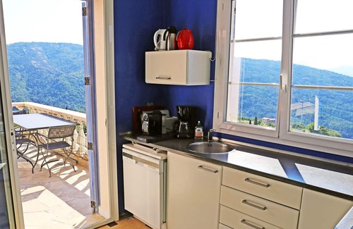 Bendejun Villa | Nice Côte d’Azur: Peacefull villa with private pool and stunning view