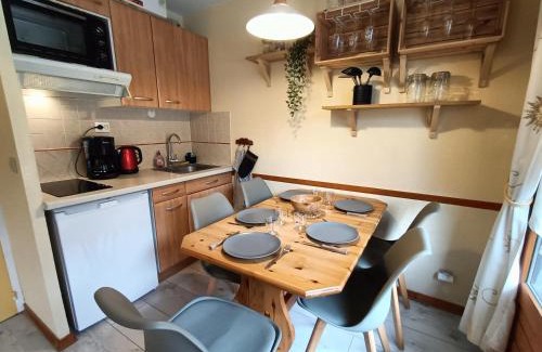 Les Contamines-Montjoie Apartment | Nice & cozy apartment facing the gondola - LA BOULE DE NEIGE 112