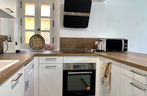 Old Town Apartment | Nice flat 2 bedrooms 2 bathrooms 75m2 4* historic center of Toulon