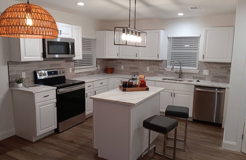 Garland House | Nice Garland Getaway, 3 bedroom