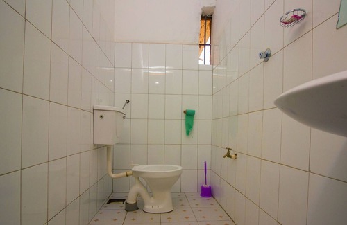 Jinja Hotel | Nice Guest House