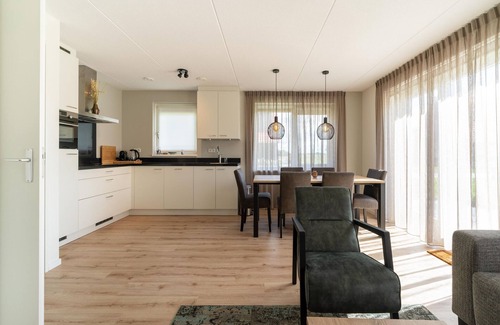 Scherpenisse House | Nice holiday home in Scherpenisse with terrace