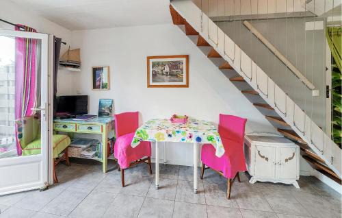 Le Minihic-sur-Rance House | Nice Home In Le Minihic-Sur-Rance