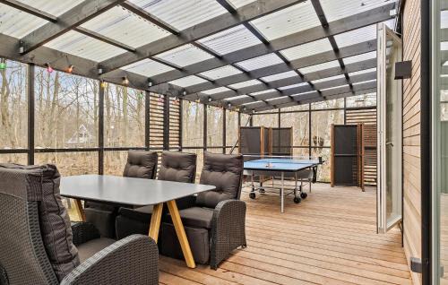 Helberskov Strand House | Nice Home In Hadsund With Wi-Fi