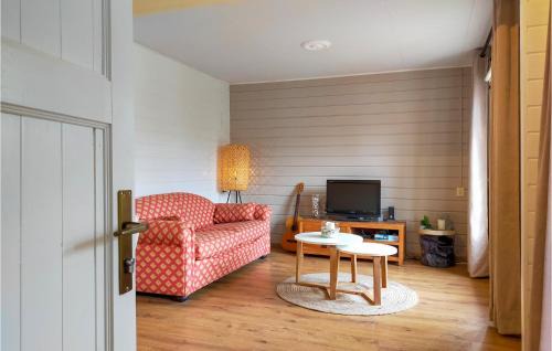 Heinkenszand House | Nice Home In Heinkenszand With Sauna