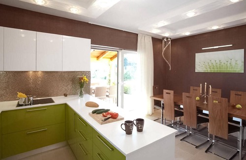Karojba House | Nice home in Karojba with sauna