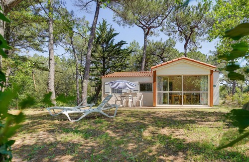 La Faute-sur-Mer House | Nice home in La Faute-sur-Mer with WiFi