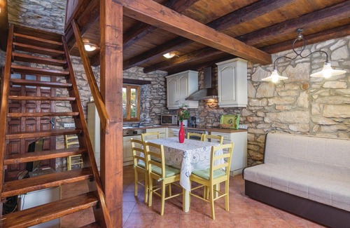 Paradiz House | Nice home in Labin with WiFi