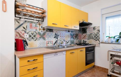 Marcana House | Nice Home In Marcana With Wifi