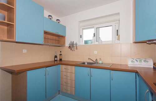 Podglavica House | Nice home in Rogoznica with WiFi