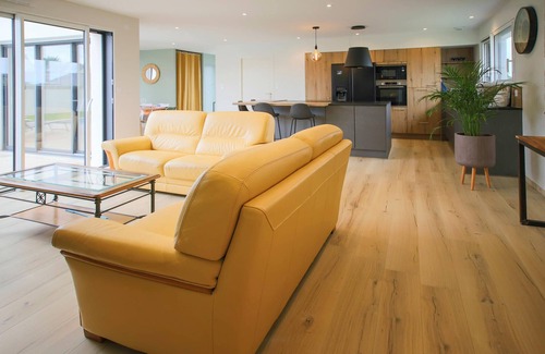 Saint-Pabu House | Nice home in Saint-Pabu