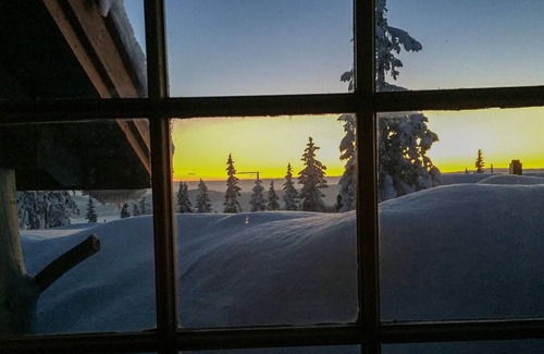 Sjusjoen House | Nice home in Sjusjøen with WiFi