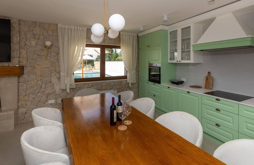 Slivno House | Nice home in Slivno Ravno with sauna