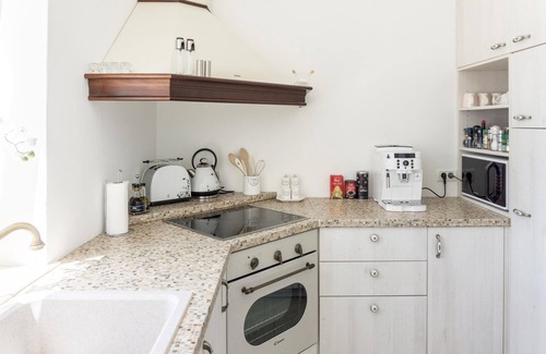 Smoljanci House | Nice home in Smoljanci with WiFi