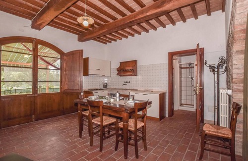 Toiano House | Nice home in Toiano PI with WiFi