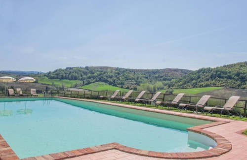 Toiano House | Nice home in Toiano PI with WiFi