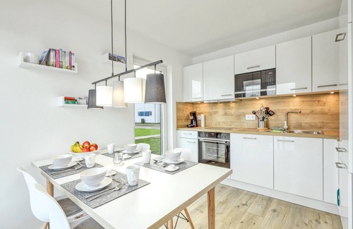 Tossens House | Nice home in Tossens with WiFi