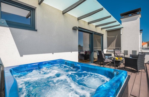 Valtura House | Nice home in Valtura with sauna