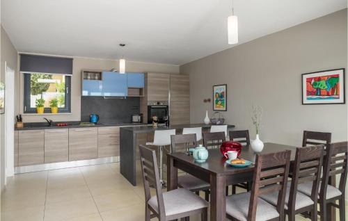 Valtura House | Nice Home In Valtura With Sauna