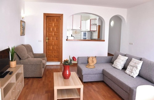 Nerja Ski Chalet | Nice house 5 minutes walking distance to the beach with swimming pool.