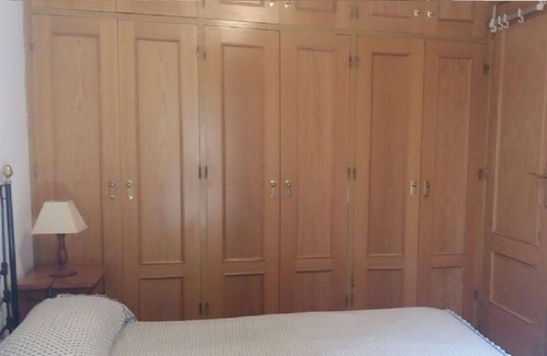 Velilla-Taramay Ski Chalet | Nice House close to the beach in Almuñecar.