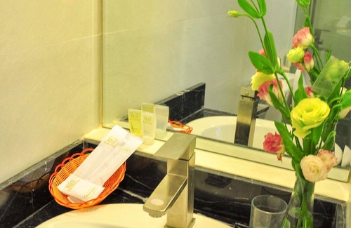 Hue City Centre Hotel | Nice Hue Hotel