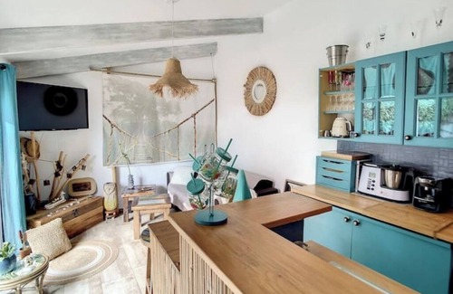 Saint-Cyprien Plage Villa | 🌷 Nice little villa in the heart of the Capellans Swimming pool 🌷