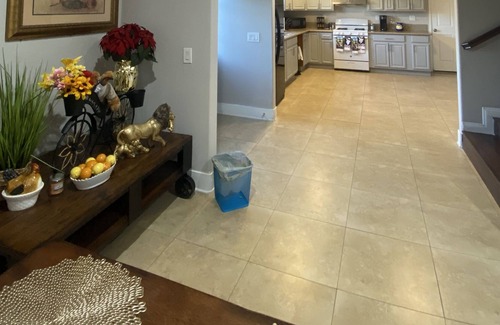 Fountain Valley House | Nice Modern Home Near Disneyland & Knotty Berry