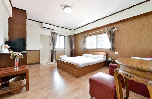 Phaya Thai Hotel | Nice Palace Hotel