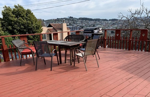 Sunnyside Apartment | Nice place at Glen Park Bart