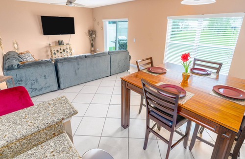 Clermont House | Nice Quiet Community