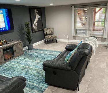 Hickory Hills Apartment | Nice quite and cozy apartment