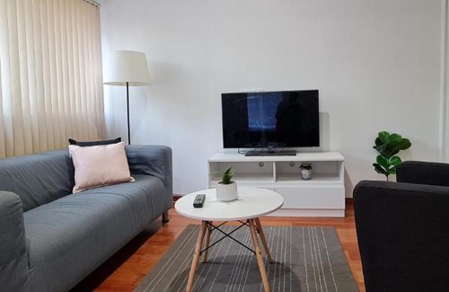 Broadmeadows House | Nice room close to Melb Airport