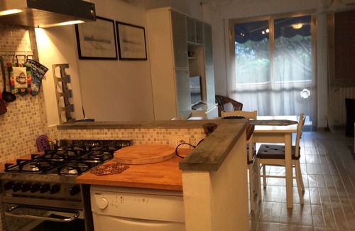 Capanne-Prato-Cinquale Apartment | Nice studio 100 meters from the sea