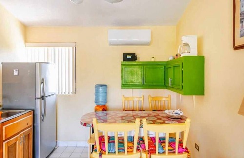 El Manglito Apartment | Nice Studio With Kitchenette and Close to the Boardwalk and the Beach